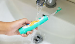 刷牙视频教程,跟随视频教程学正确刷牙方法